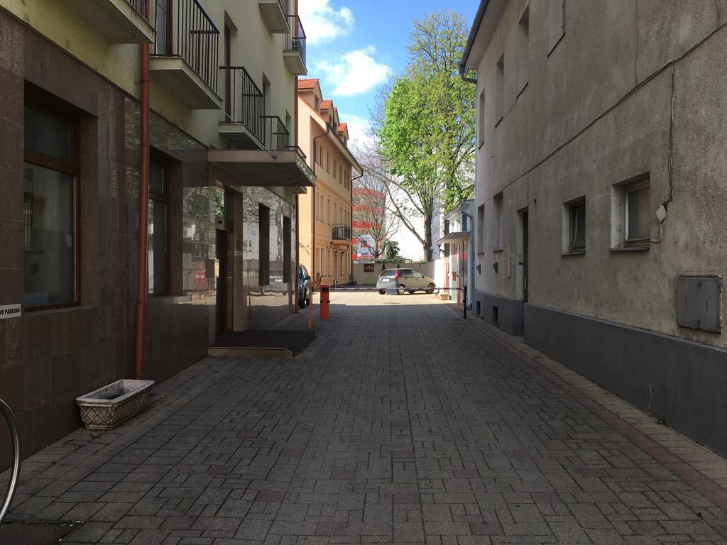 Apartman Darmon Πιεστάνυ Εξωτερικό φωτογραφία